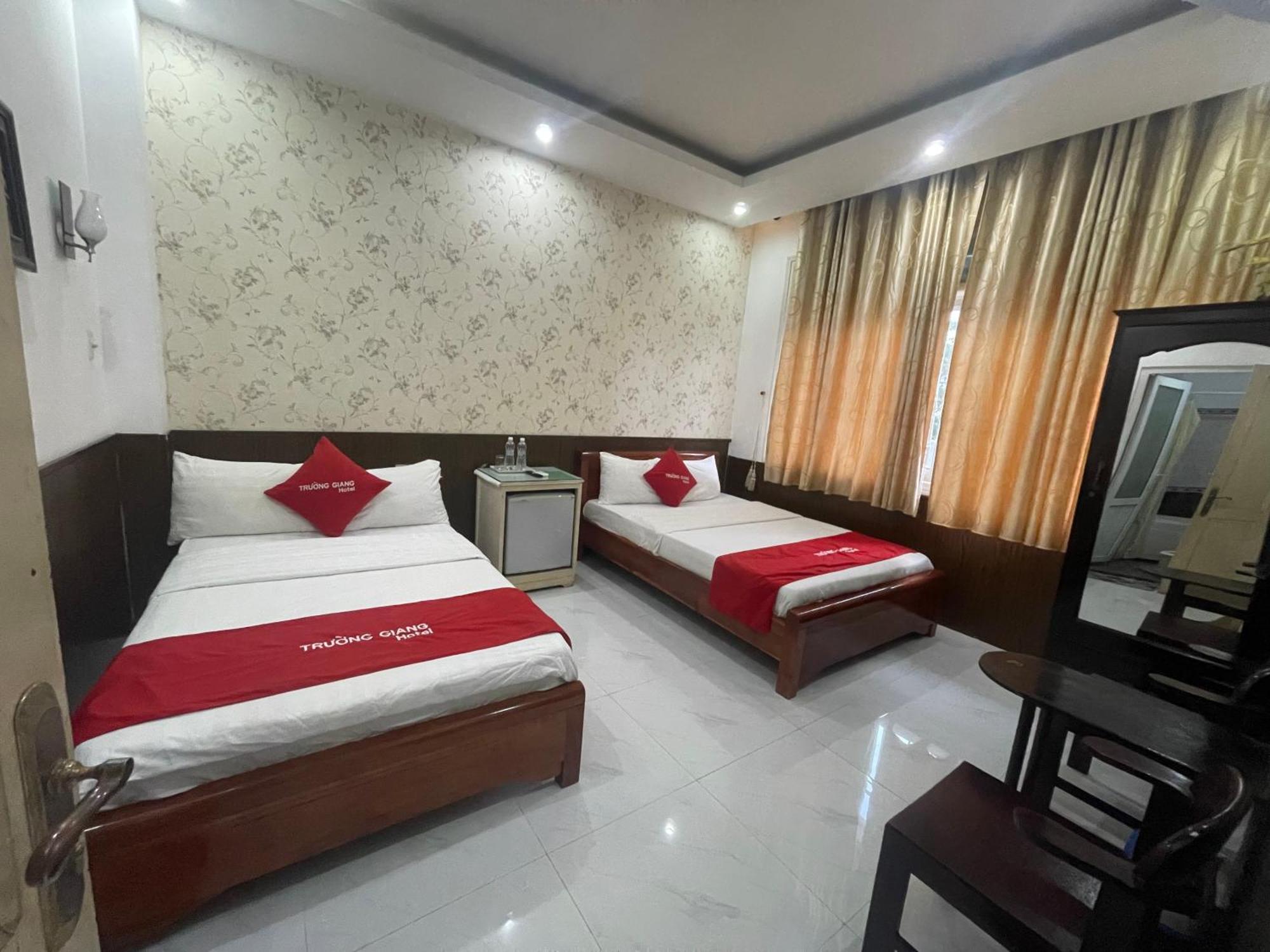 Oyo 553 Truong Giang Hotel Da Nang Exterior photo